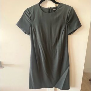 Theory short sleeve gray sheath dress